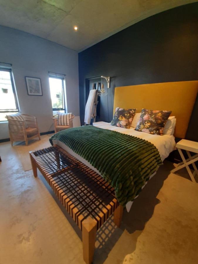 Black Eagle Self-Catering Accommodation, Hermanus Kültér fotó